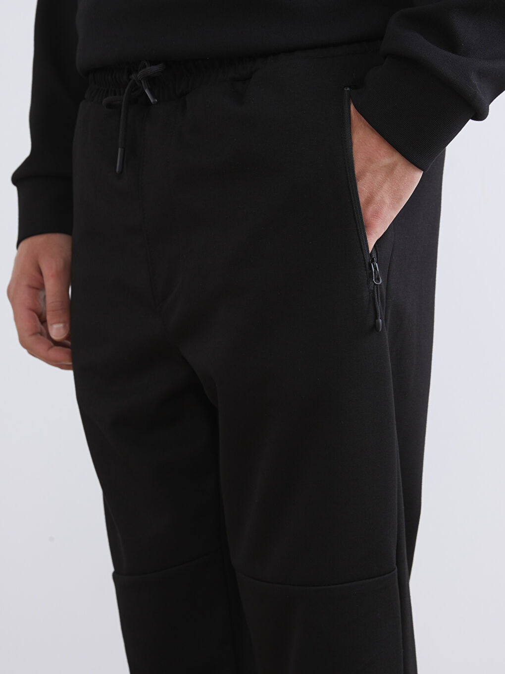 Standard Fit Men's Jogger Sweatpants-2