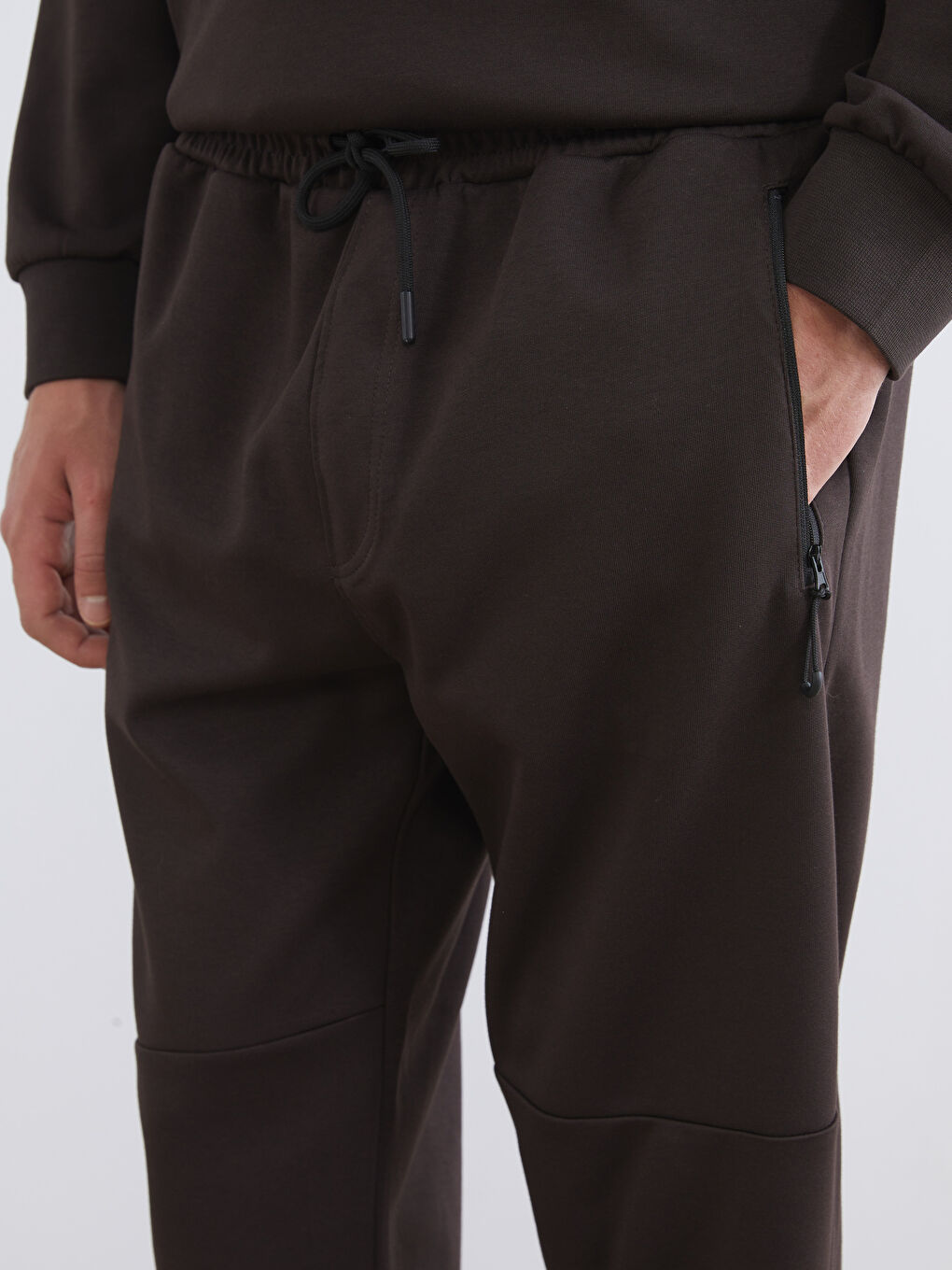 Standard Fit Men's Jogger Sweatpants-3
