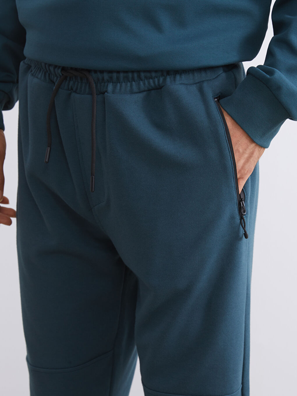 Standard Fit Men's Jogger Sweatpants-2