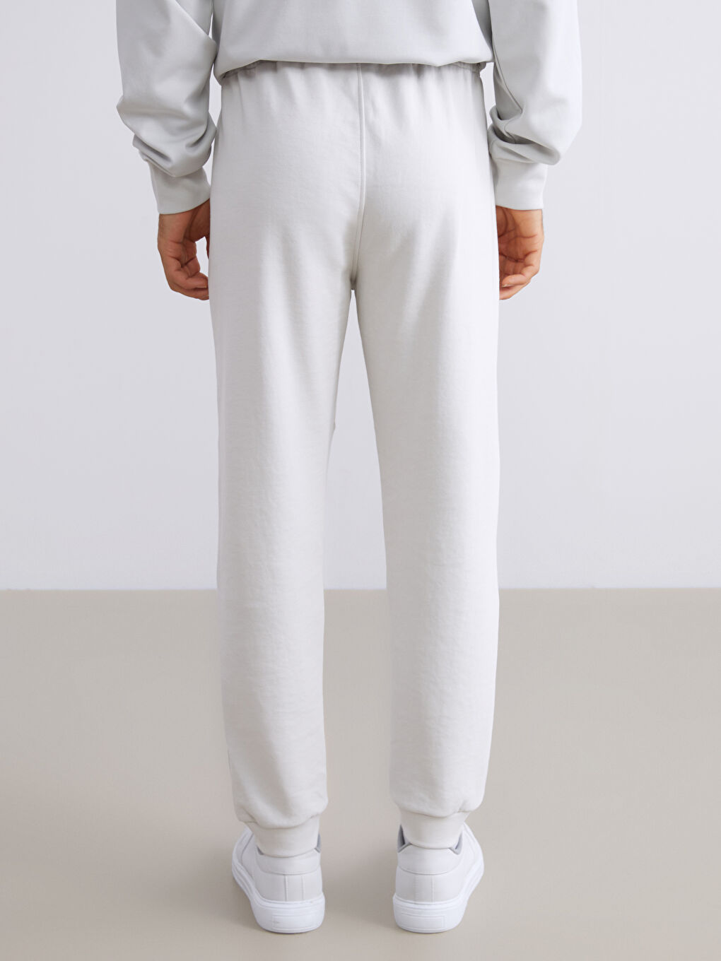 Bej Standart Kalıp Erkek Jogger Eşofman Altı-3