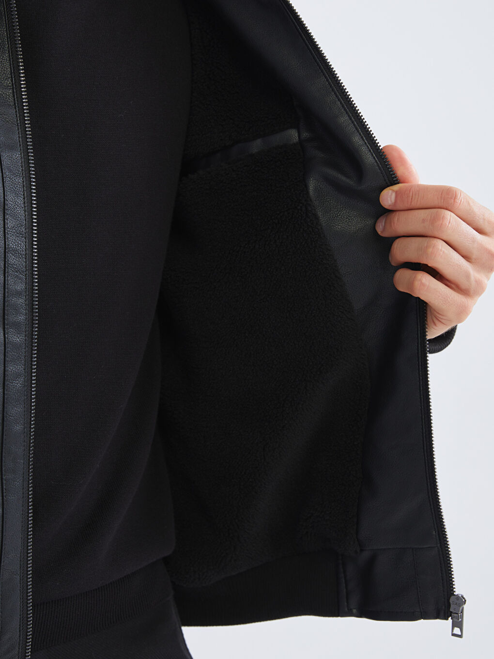 معطف جلدي صناعي أسود رجل-3