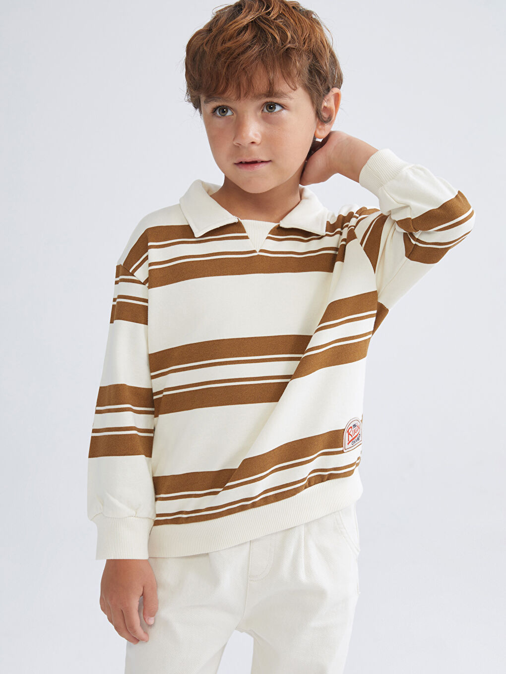 LCW Kids سویتشێرت یه‌خه‌ی پۆڵۆ بۆ کوڕان -W5HU29Z1-LQA