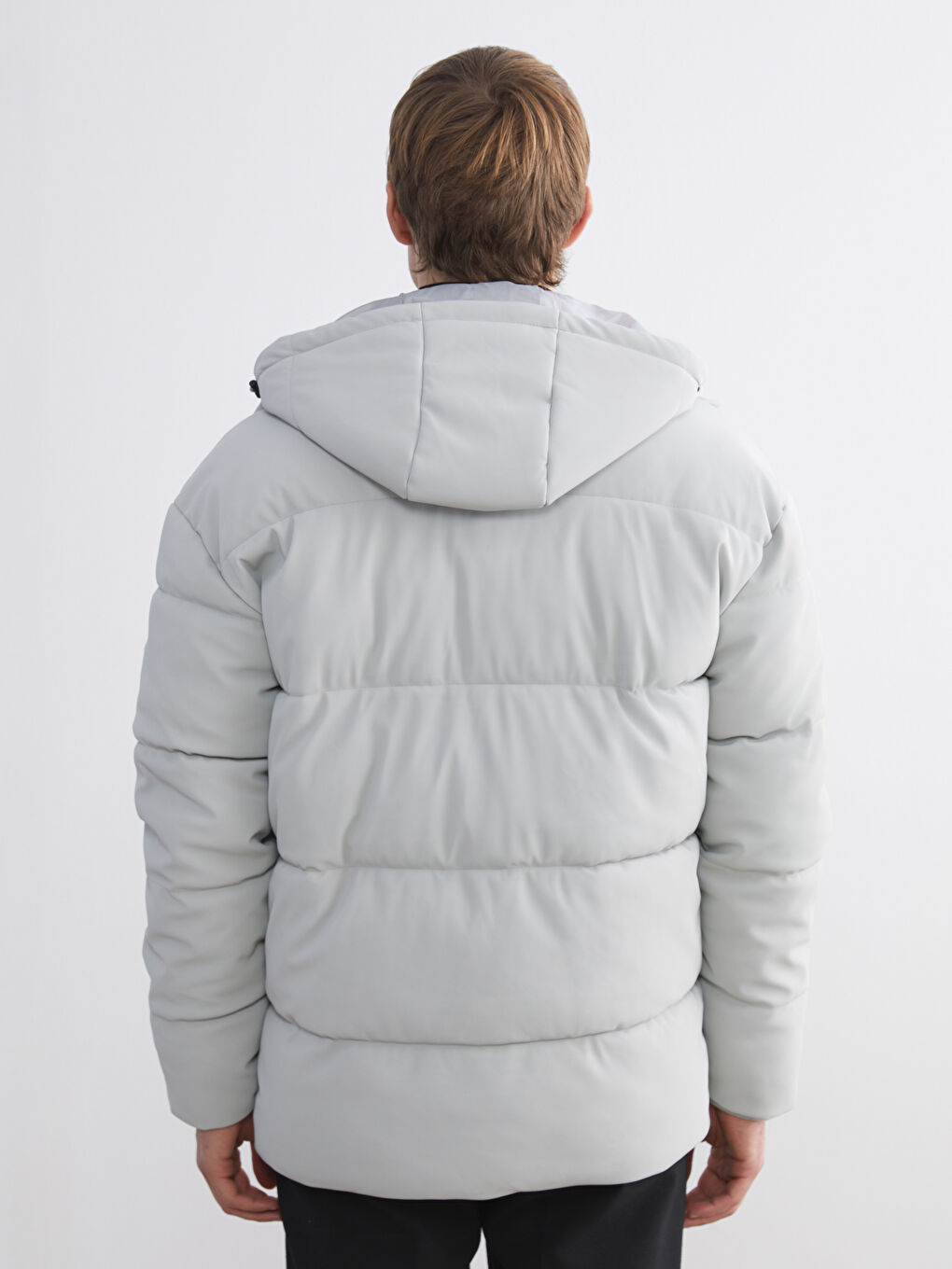 ерлерге арналған стандартты пішім капюшонды пальто-4