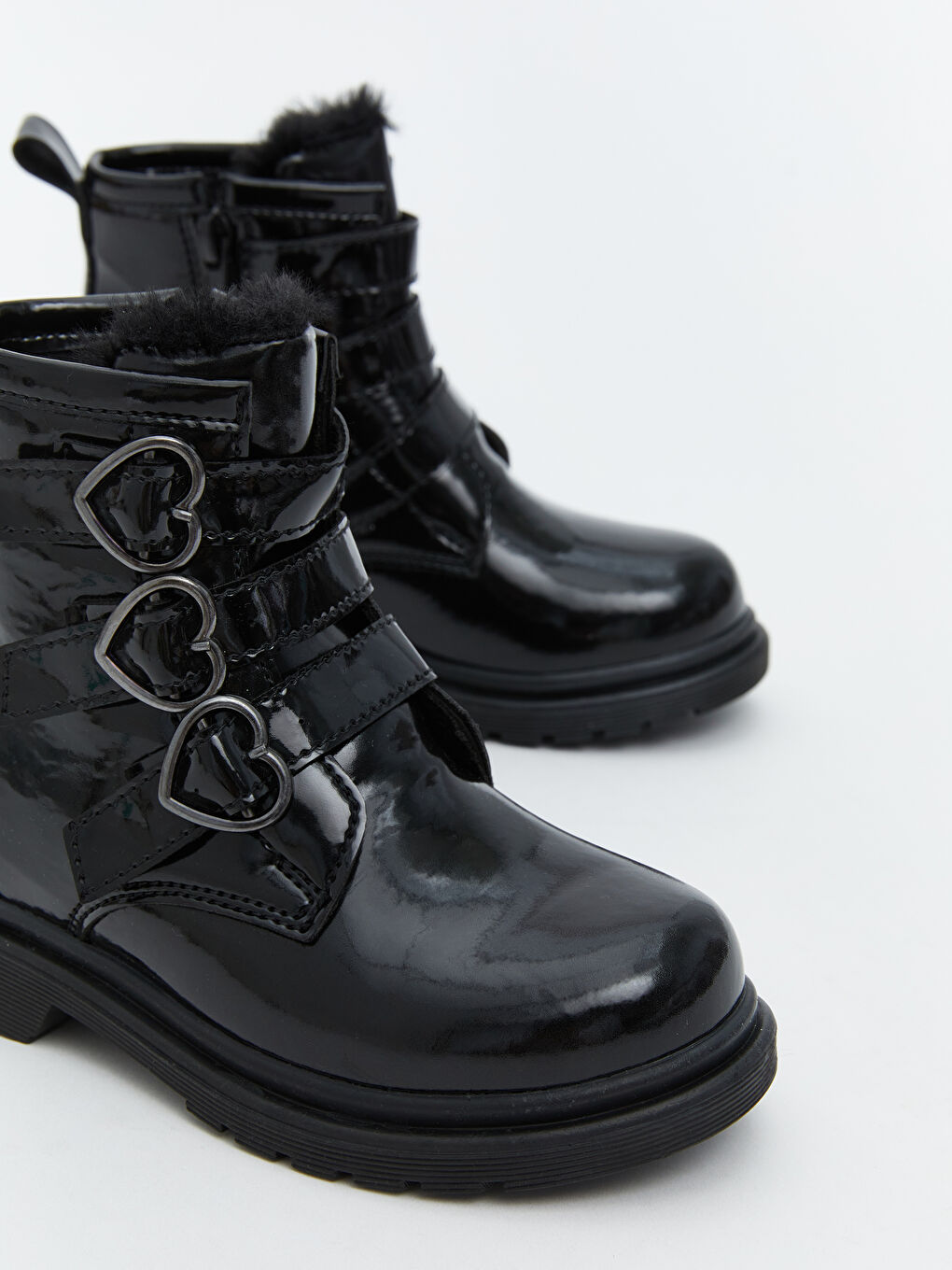 Siyah Fermuarlı Rugan Kız Çocuk Bot-2