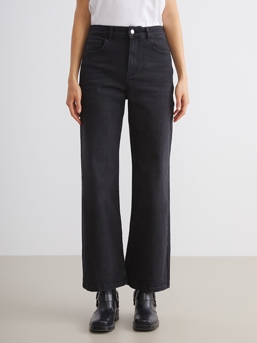 Wideleg Women's Jeans-2