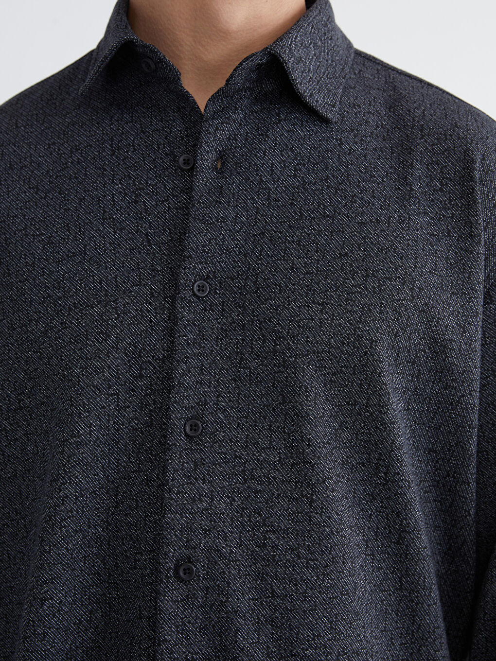 Siyah Regular Fit Uzun Kollu Armürlü Erkek Gömlek-2