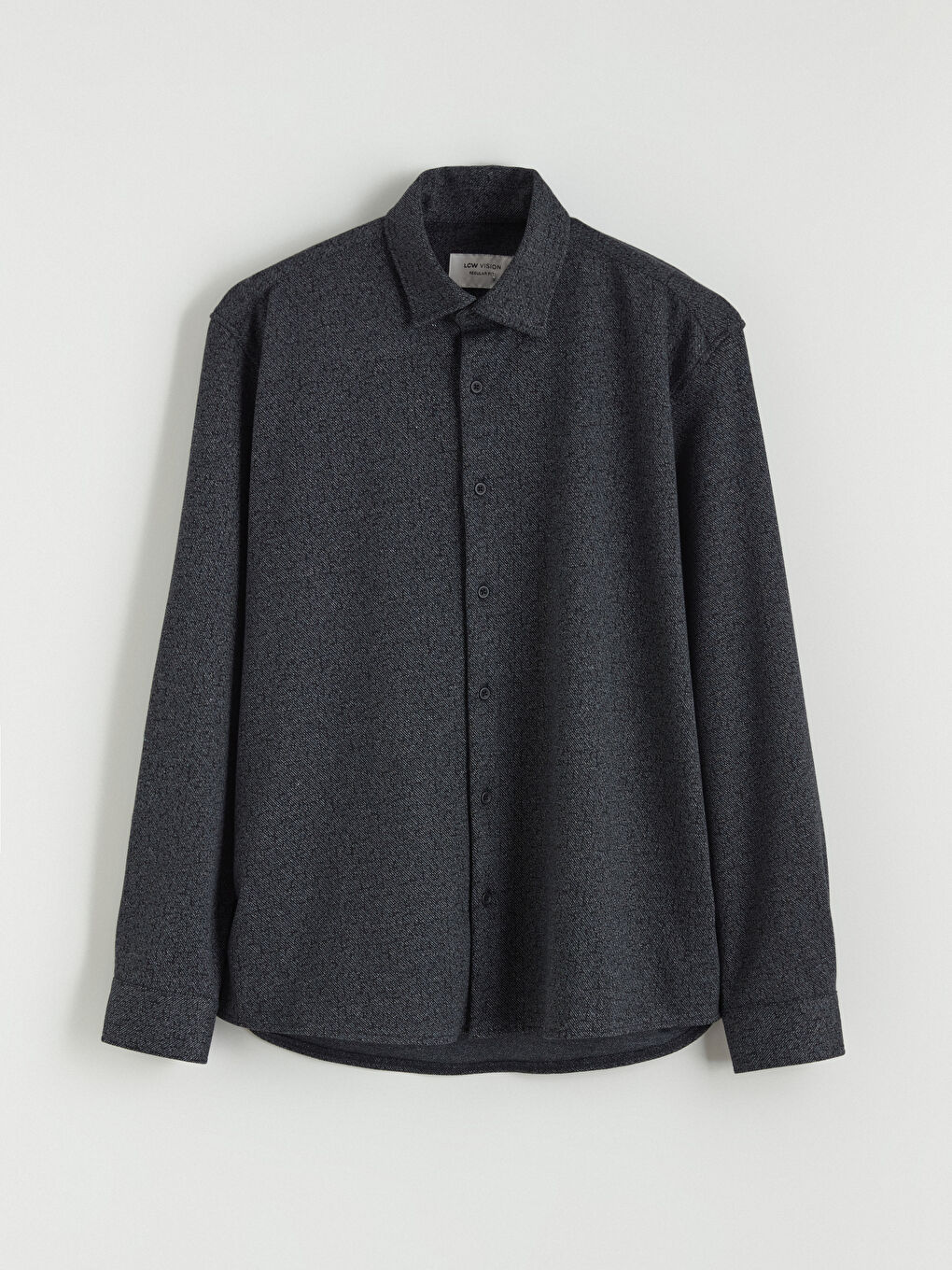 Siyah Regular Fit Uzun Kollu Armürlü Erkek Gömlek-4