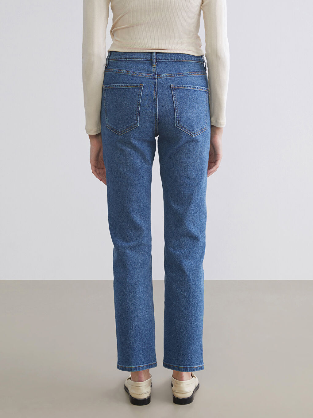 İndigo Slim Fit Kadın Jean Pantolon-3