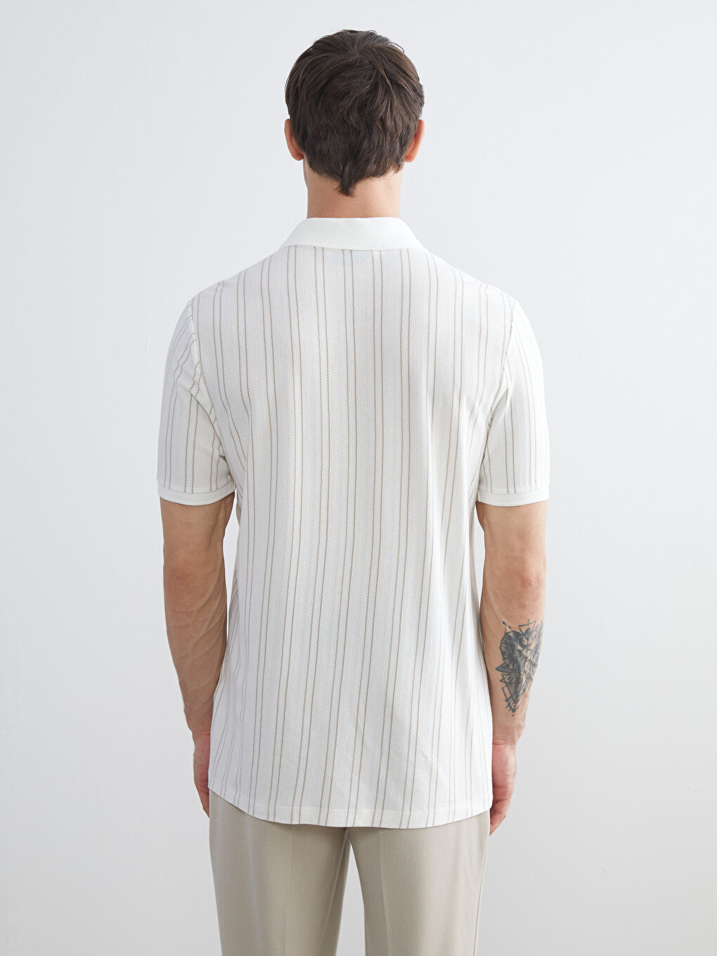 Ekru Polo Yaka Çizgili Erkek Tişört-3