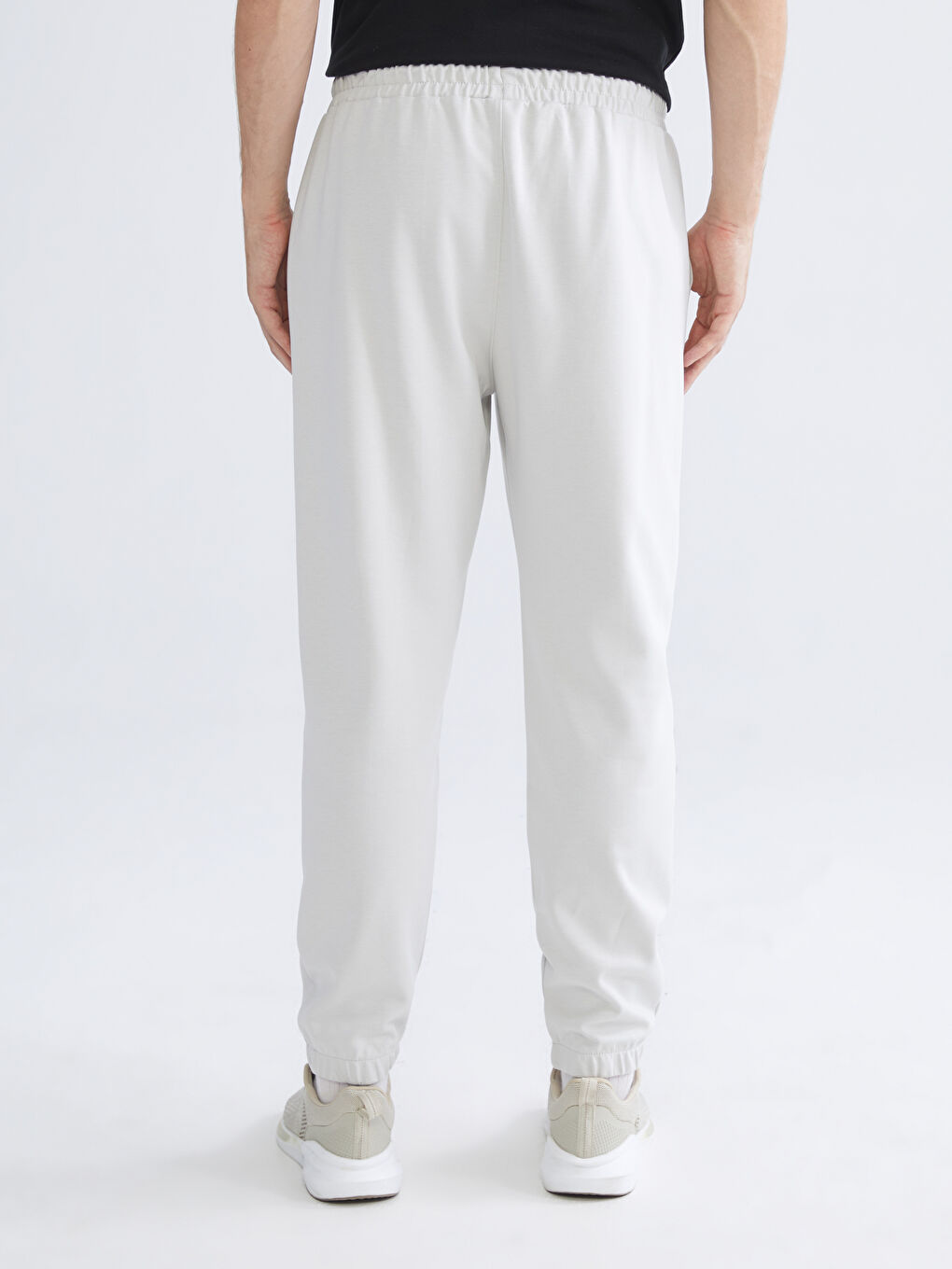 Gri Standart Kalıp Erkek Jogger Eşofman Altı-3