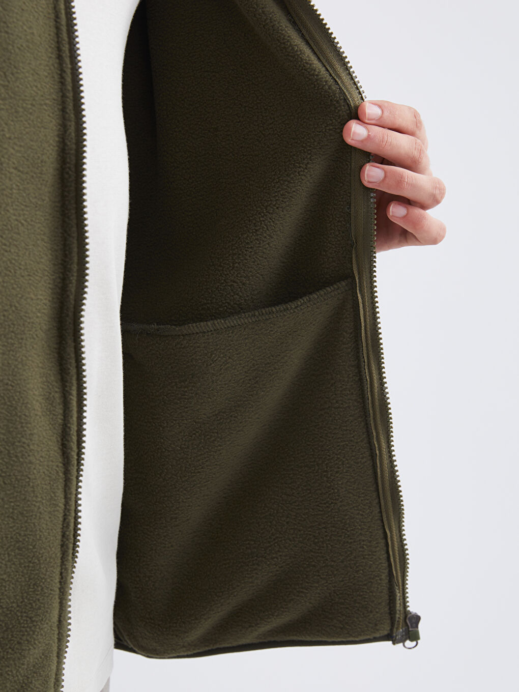 Man GREEN Zip-Up Sweatshirt-3