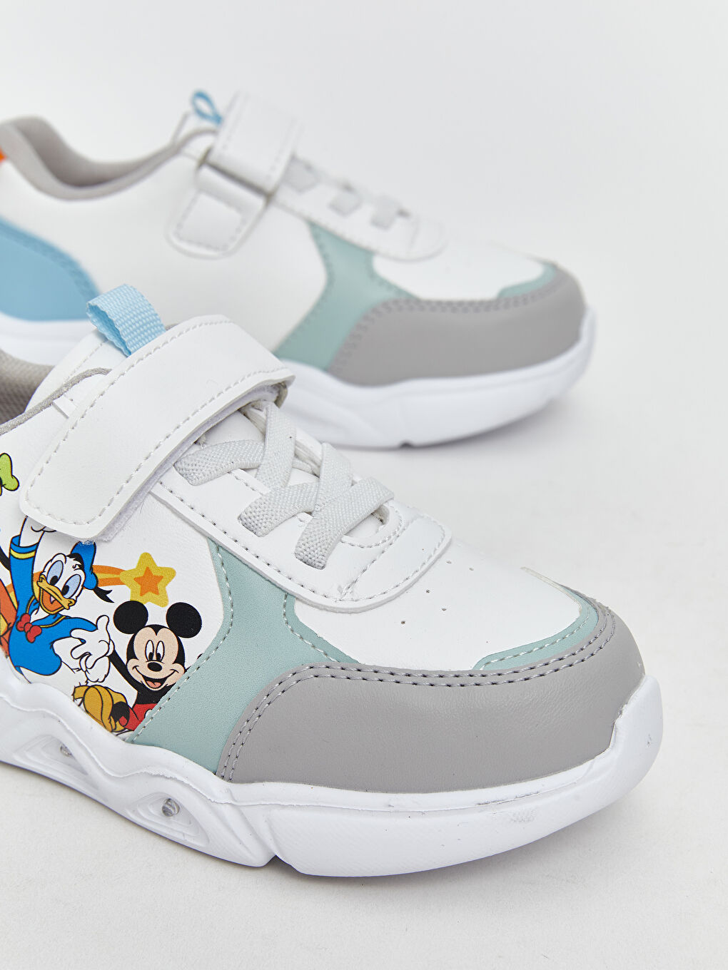 LCW STEPS Mickey Mouse Printed Light-Up Sole Baby Boys' Sneakers -W5I054Z1-J5E