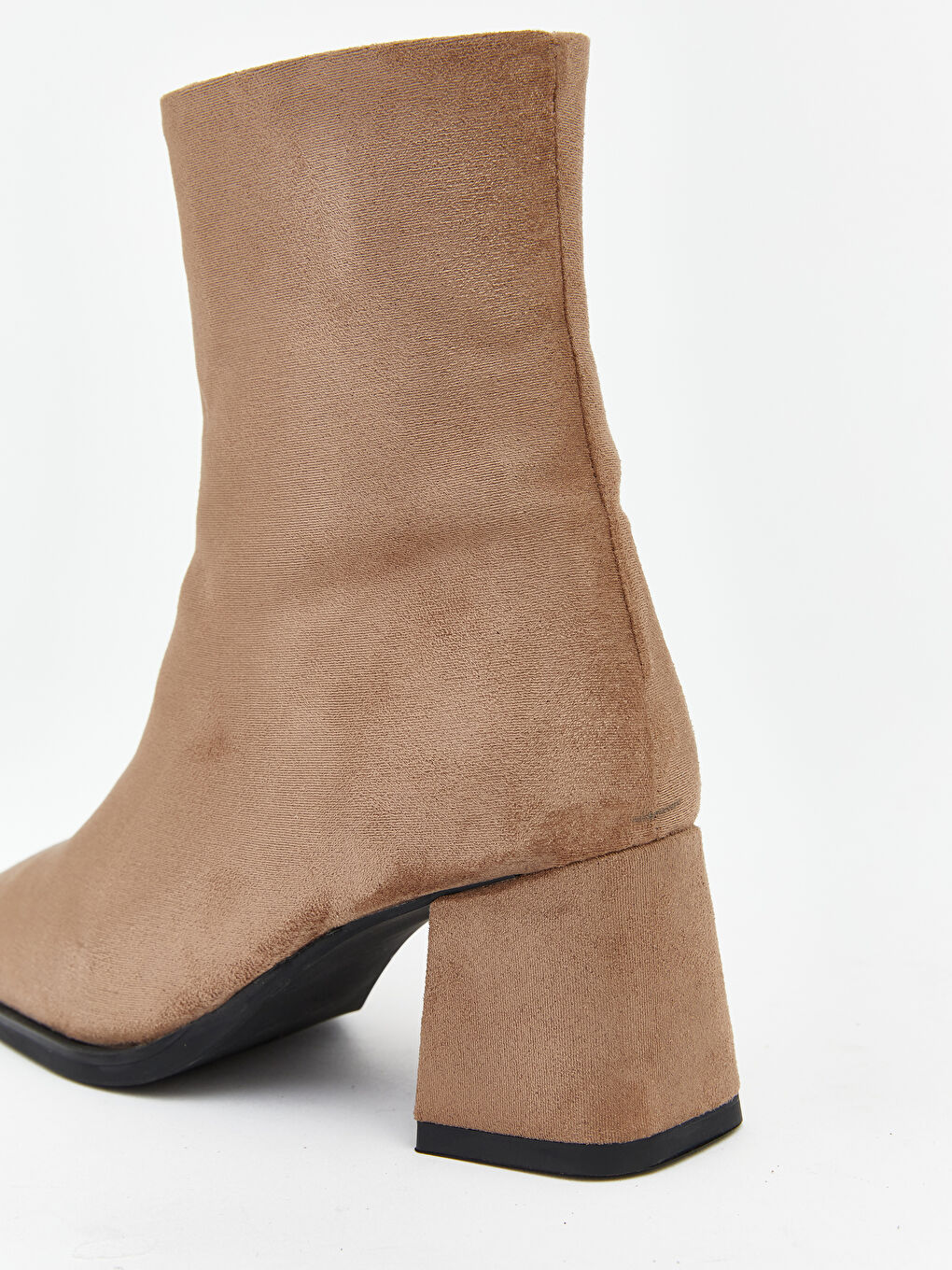 Bej Süet Görünümlü Kadın Topuklu Bot-5