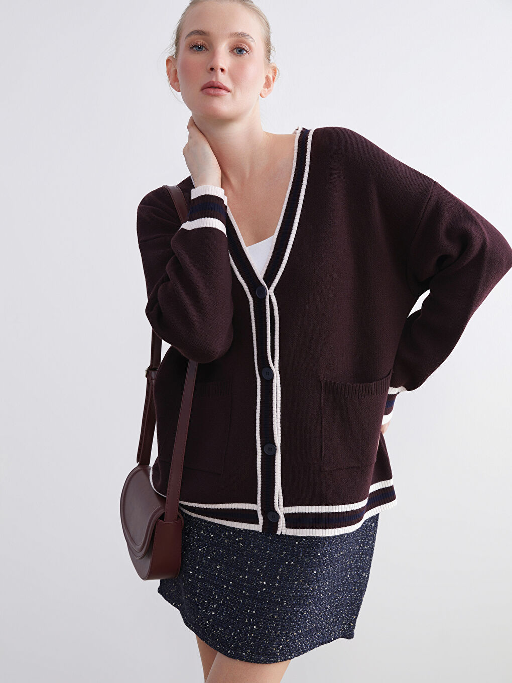 Bordo V Yaka Çizgili Oversize Kadın Triko Hırka