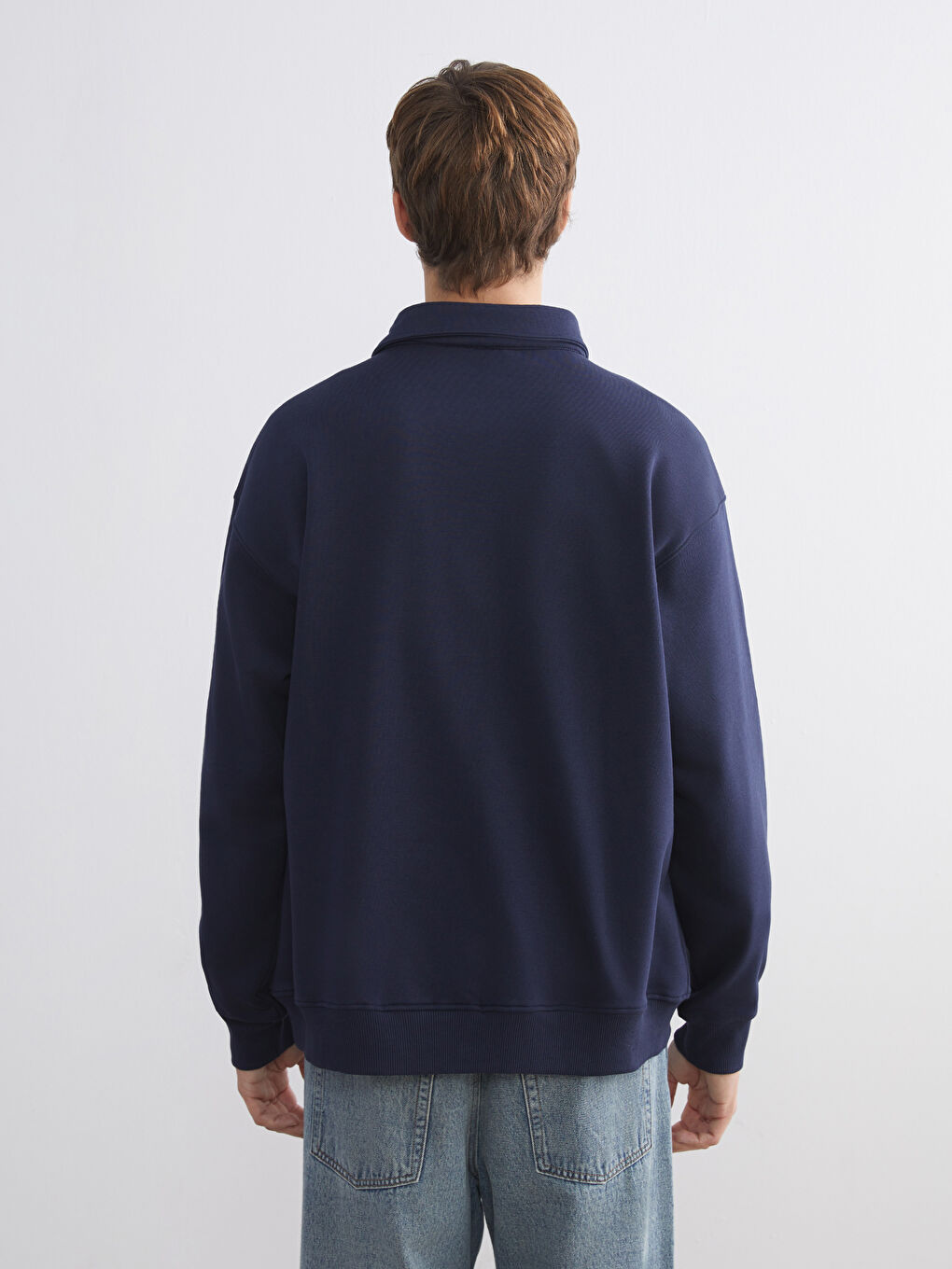 كنزة رياضية مطبوعة بياقة بولو للرجال-7