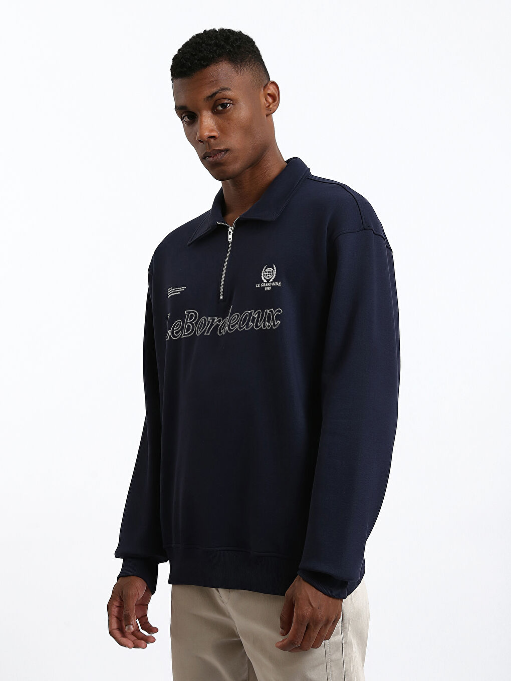 كنزة رياضية مطبوعة بياقة بولو للرجال-6