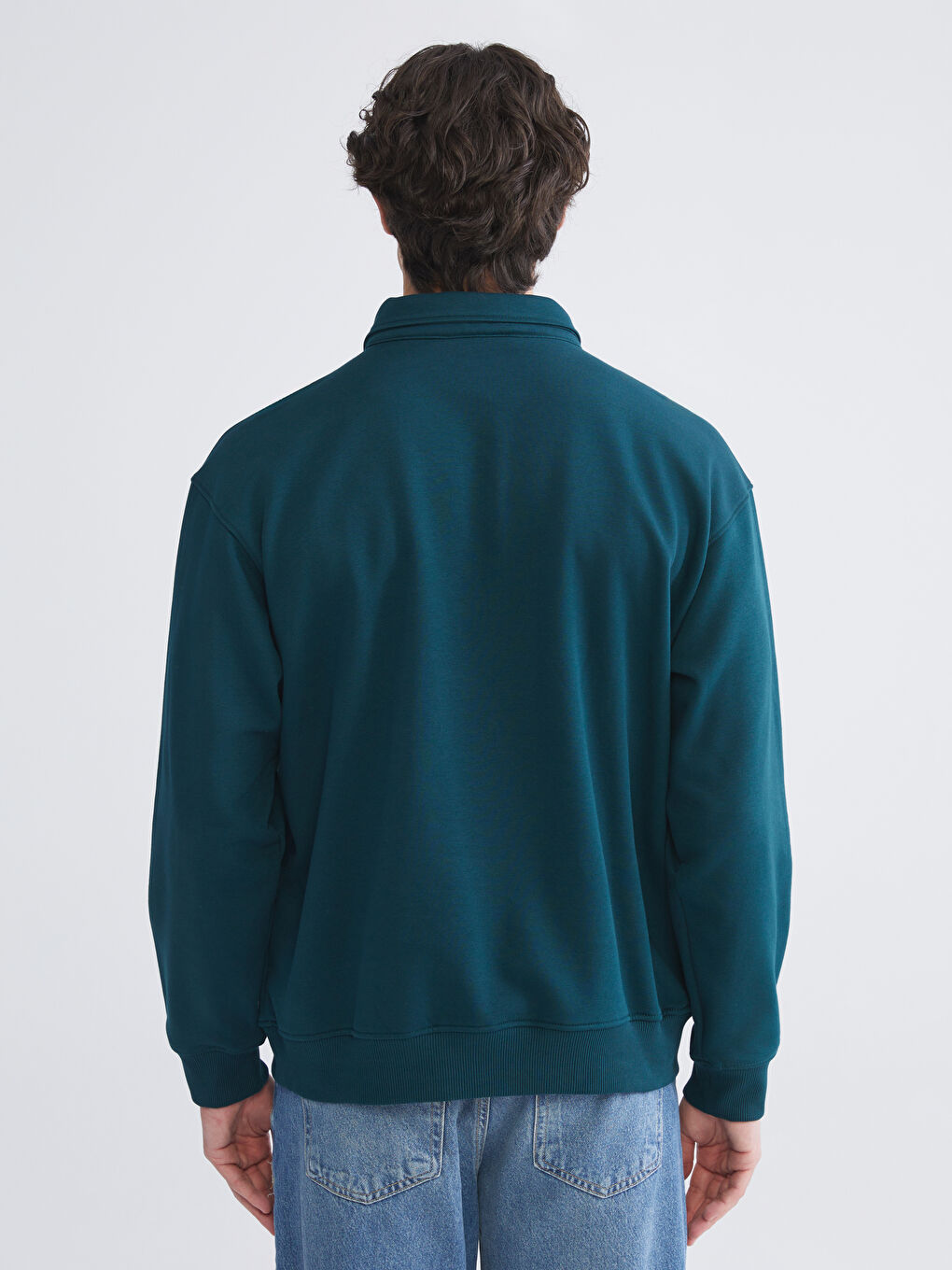 كنزة رياضية مطبوعة بياقة بولو للرجال-3