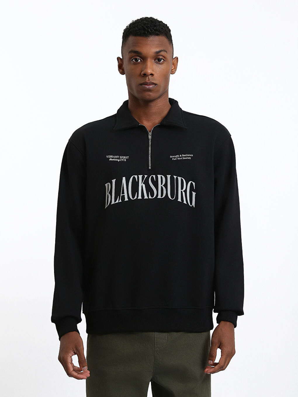 كنزة رياضية مطبوعة بياقة بولو للرجال-1