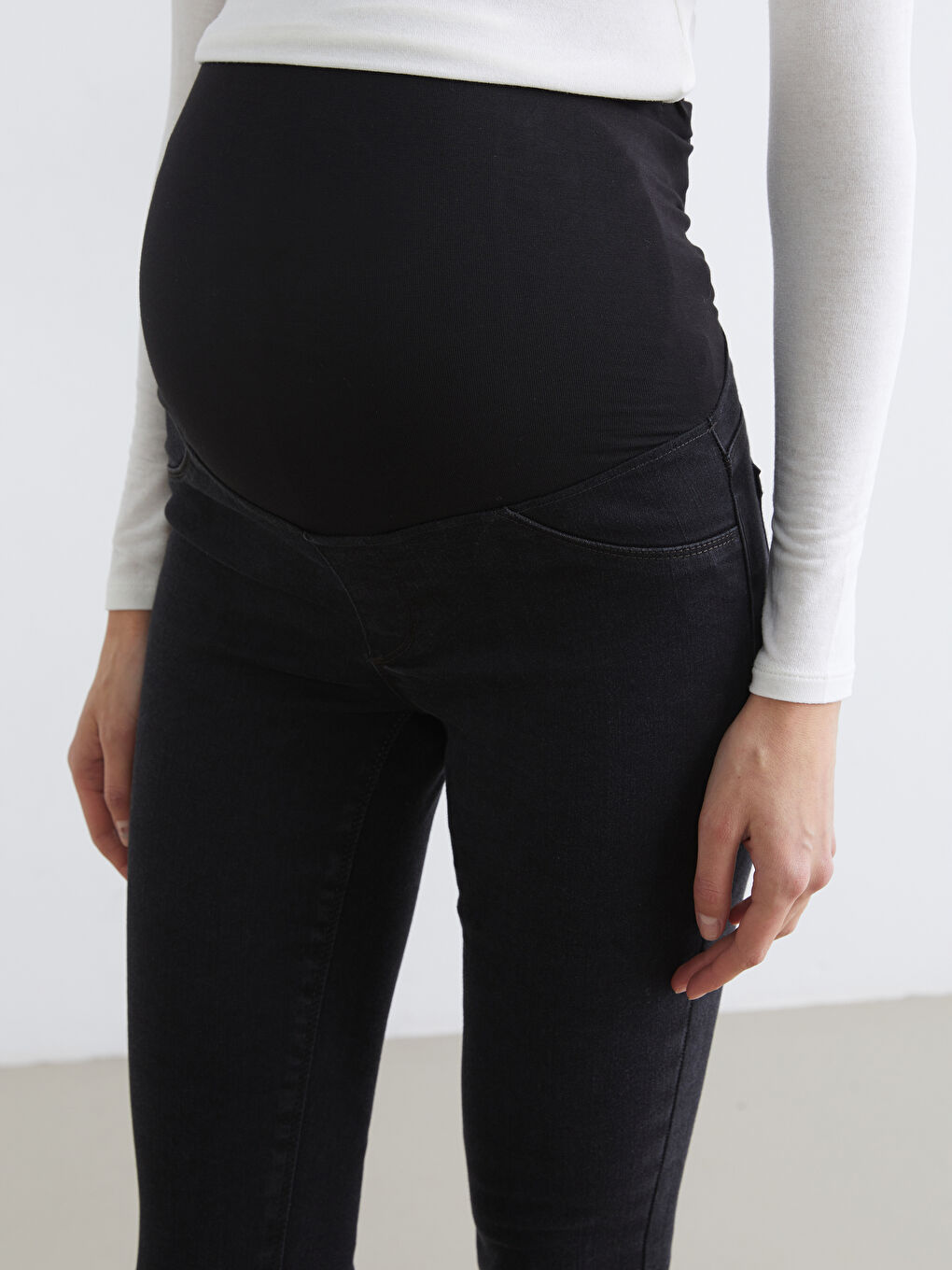 Siyah Karın Panelli Slim Mom Kadın Jean Pantolon-2