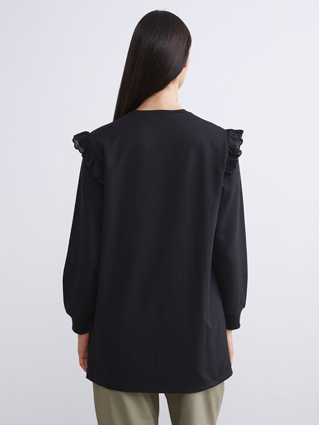 Ženska dukserica tunika sa okruglim izrezom i naborima-3