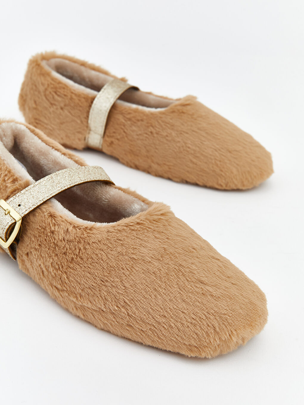 Bej İçi Tüylü Pelüş Kadın Babet-2