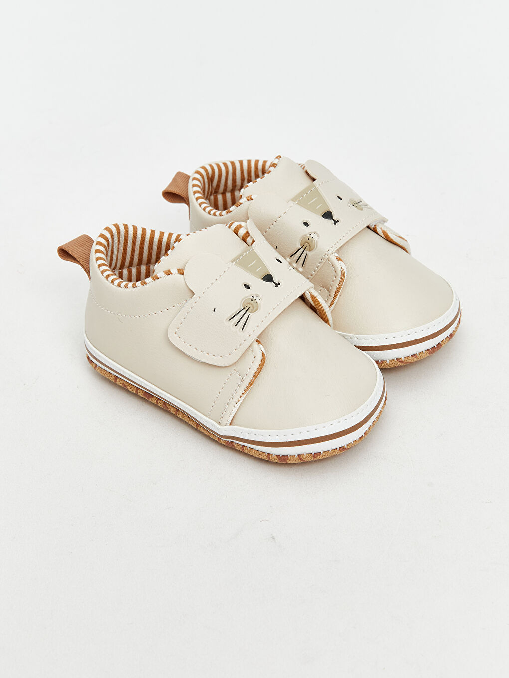 LCW STEPS Hook and Loop Baby Boys' First Step Shoes -W5I238Z1-Z6T