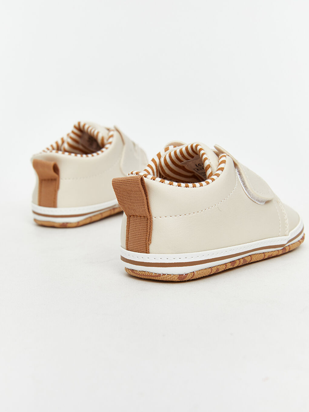 LCW STEPS Hook and Loop Baby Boys' First Step Shoes -W5I238Z1-Z6T