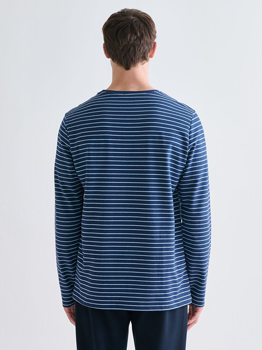 Lacivert Bisiklet Yaka Uzun Kollu Çizgili Erkek Tişört-3