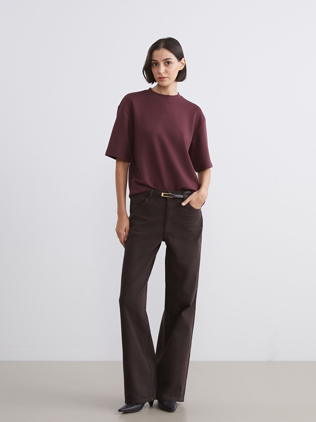 Bordo Bisiklet Yaka Kadın Tişört-1