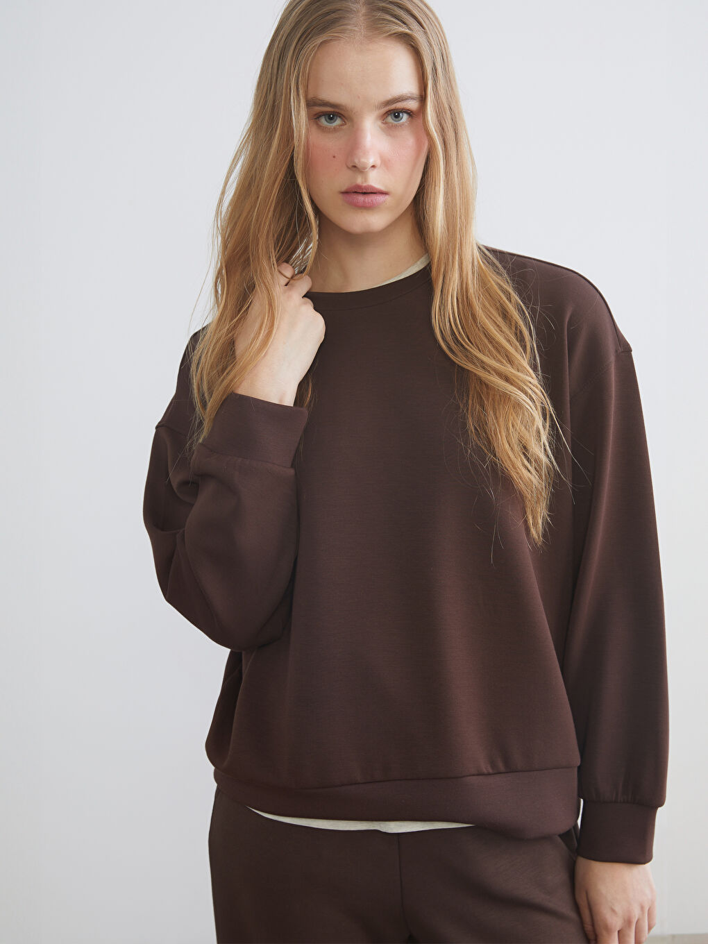 Kahverengi Bisiklet Yaka Oversize Kadın Sweatshirt