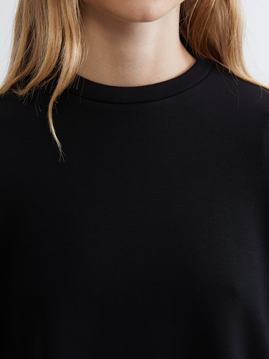 Siyah Bisiklet Yaka Oversize Kadın Sweatshirt-2