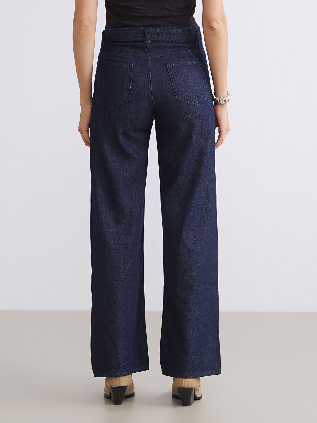 İndigo Beli Kemerli Wideleg Kadın Jean Pantolon-3