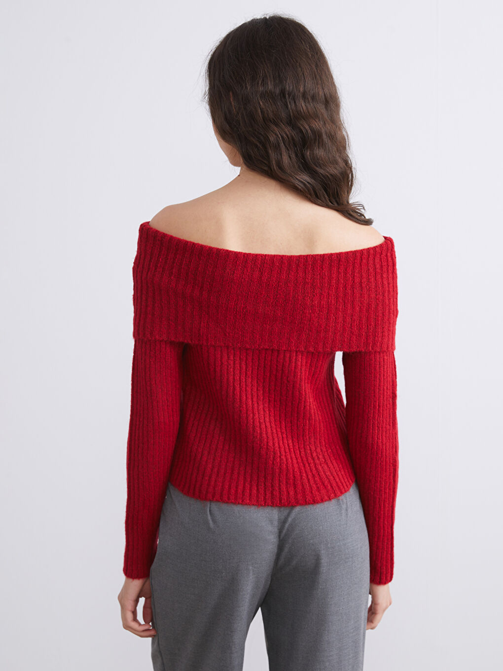 Kırmızı Kayık Yaka Kadın Triko Kazak-3