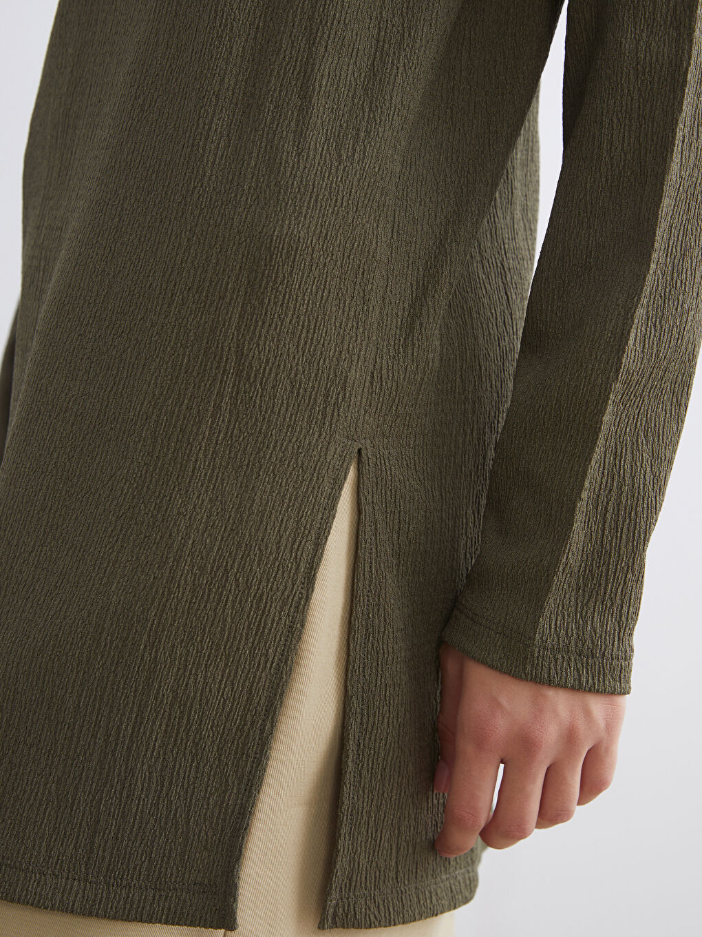 Haki Bisiklet Yaka Dokulu Kadın Tunik-3