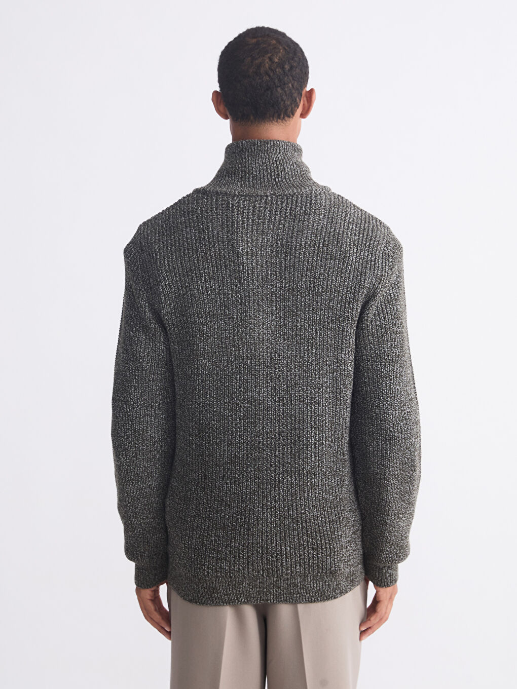 Haki Dik Yaka Erkek Triko Kazak-3