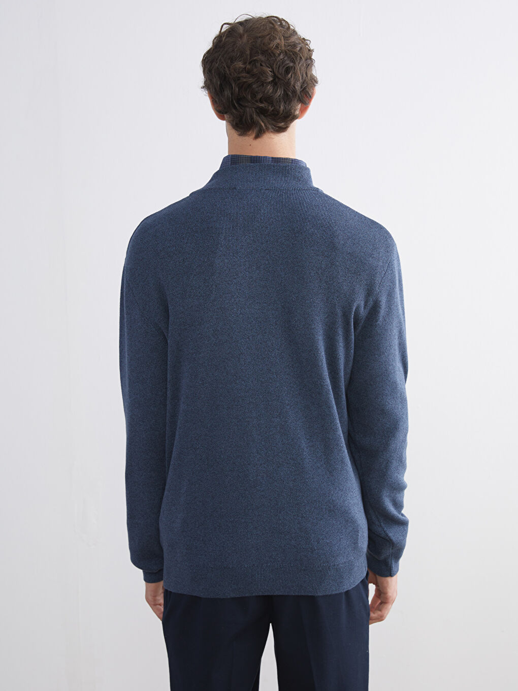 Ерлер көк Жемпір-3