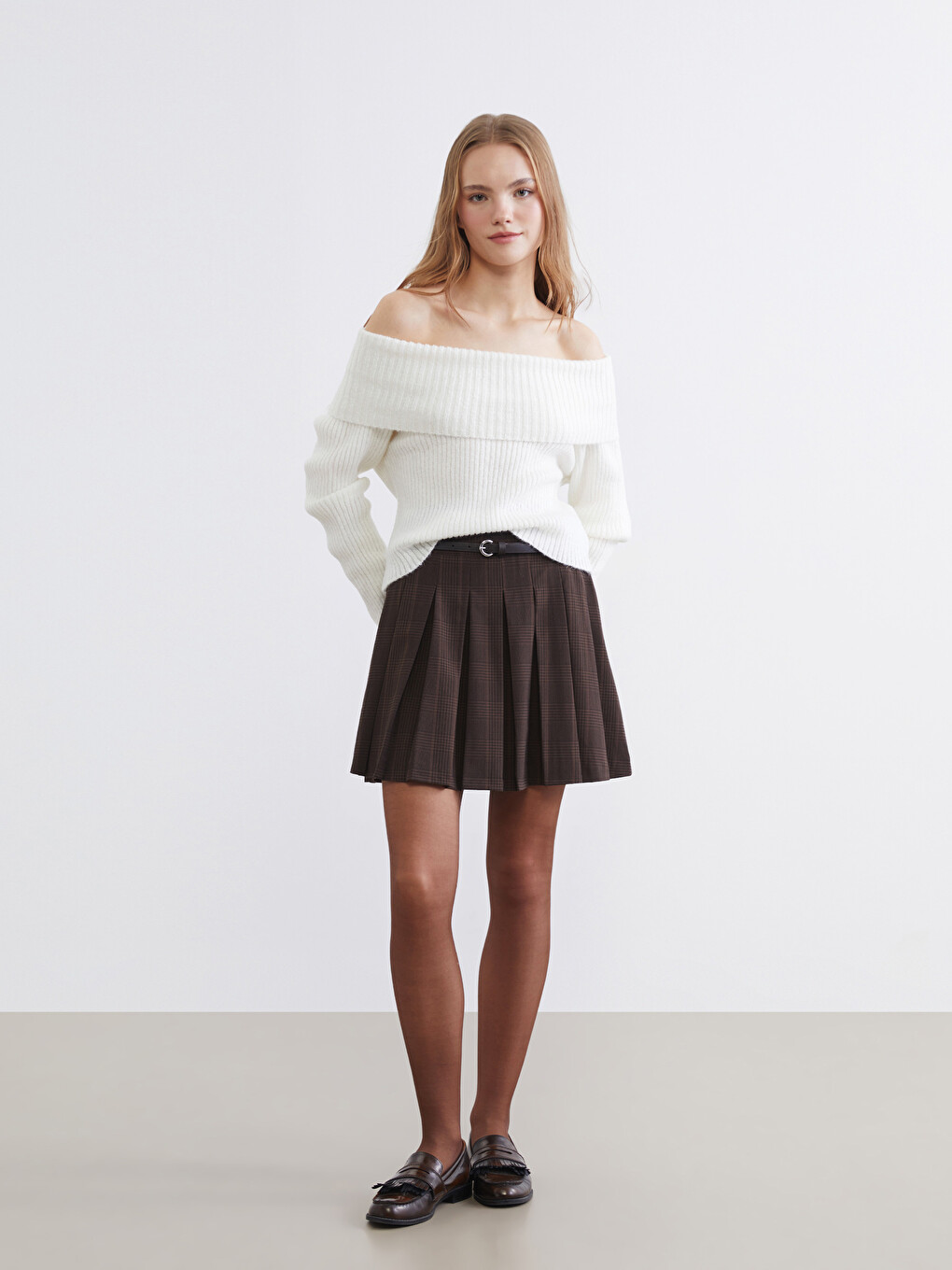 Slash Neck Women's Knitwear Sweater-1