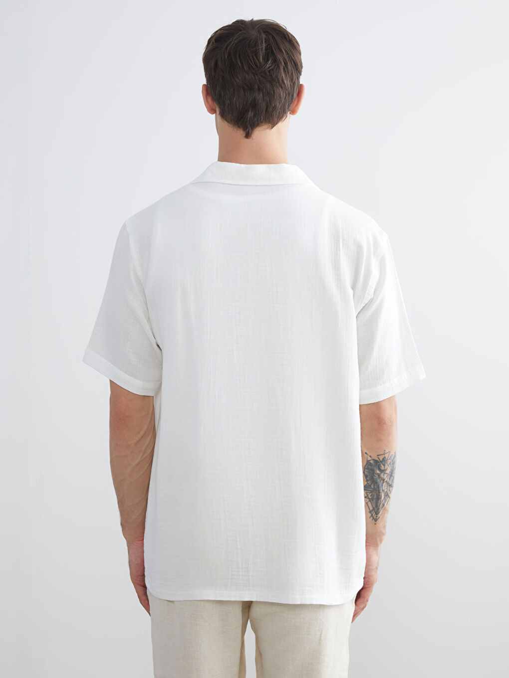 Ekru Standart Fit Kısa Kollu Erkek Gömlek-3