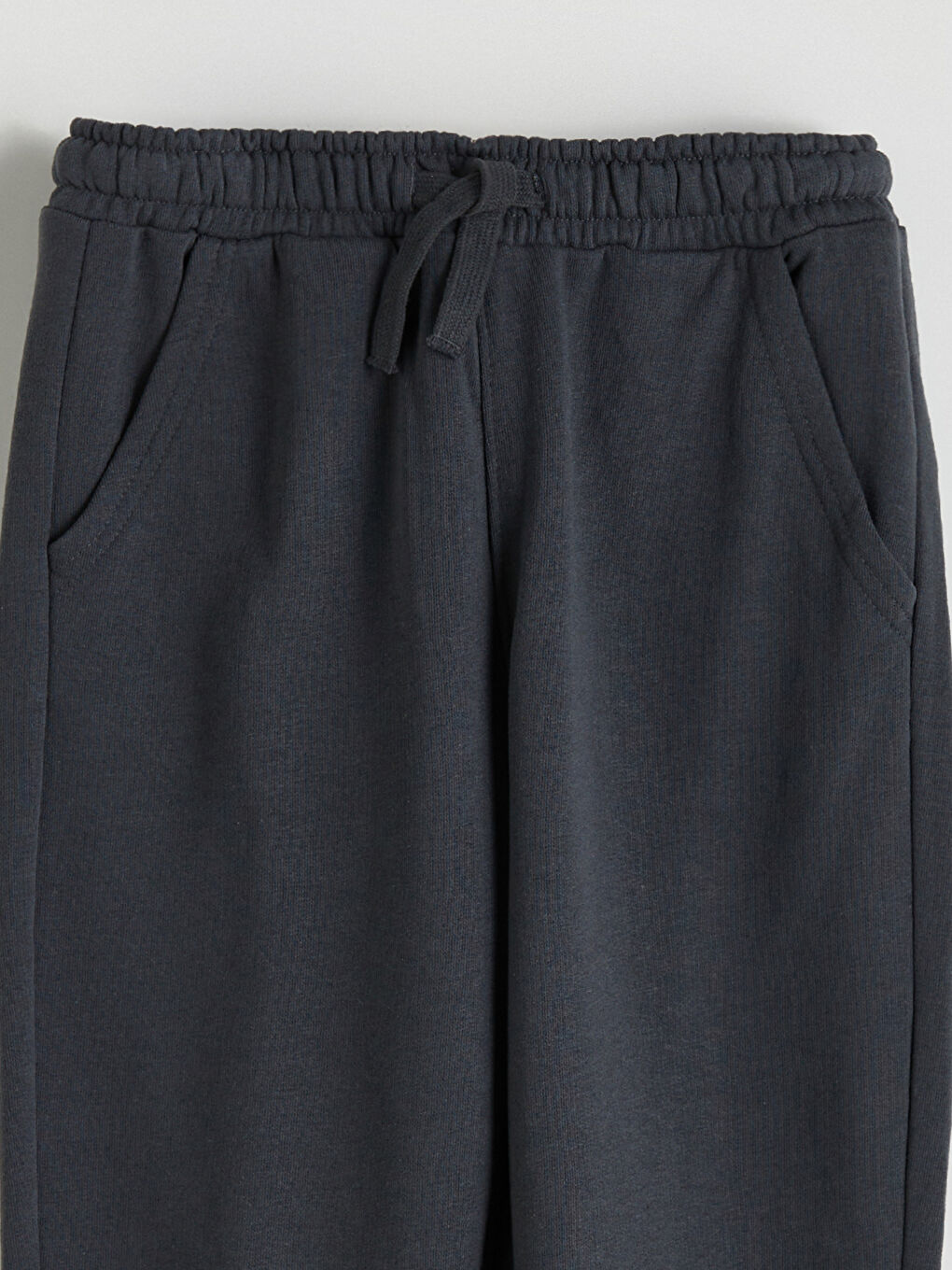 Crew Neck Boys' Sweatshirt and Sweatpants-4