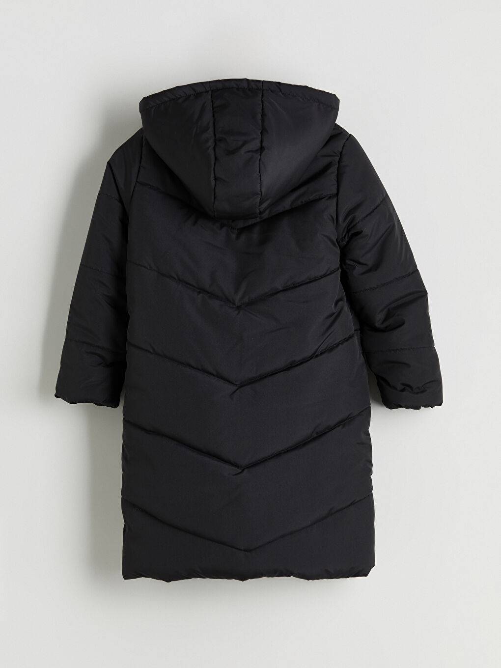 Siyah Kapüşonlu Kız Çocuk Mont-3