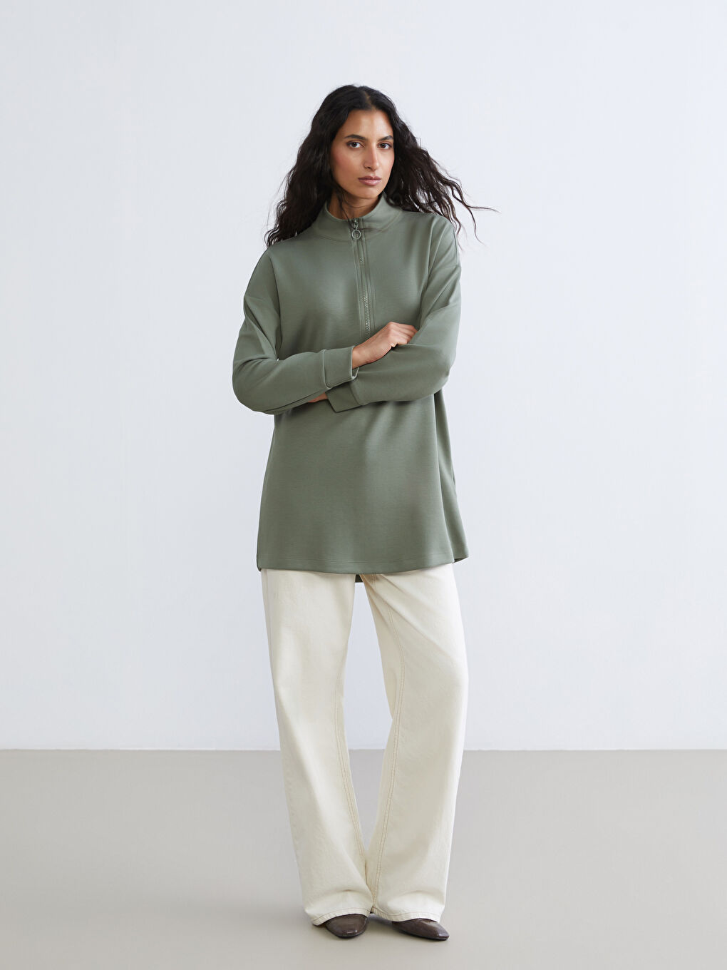 Haki Dik Yaka Kadın Sweatshirt Tunik-1