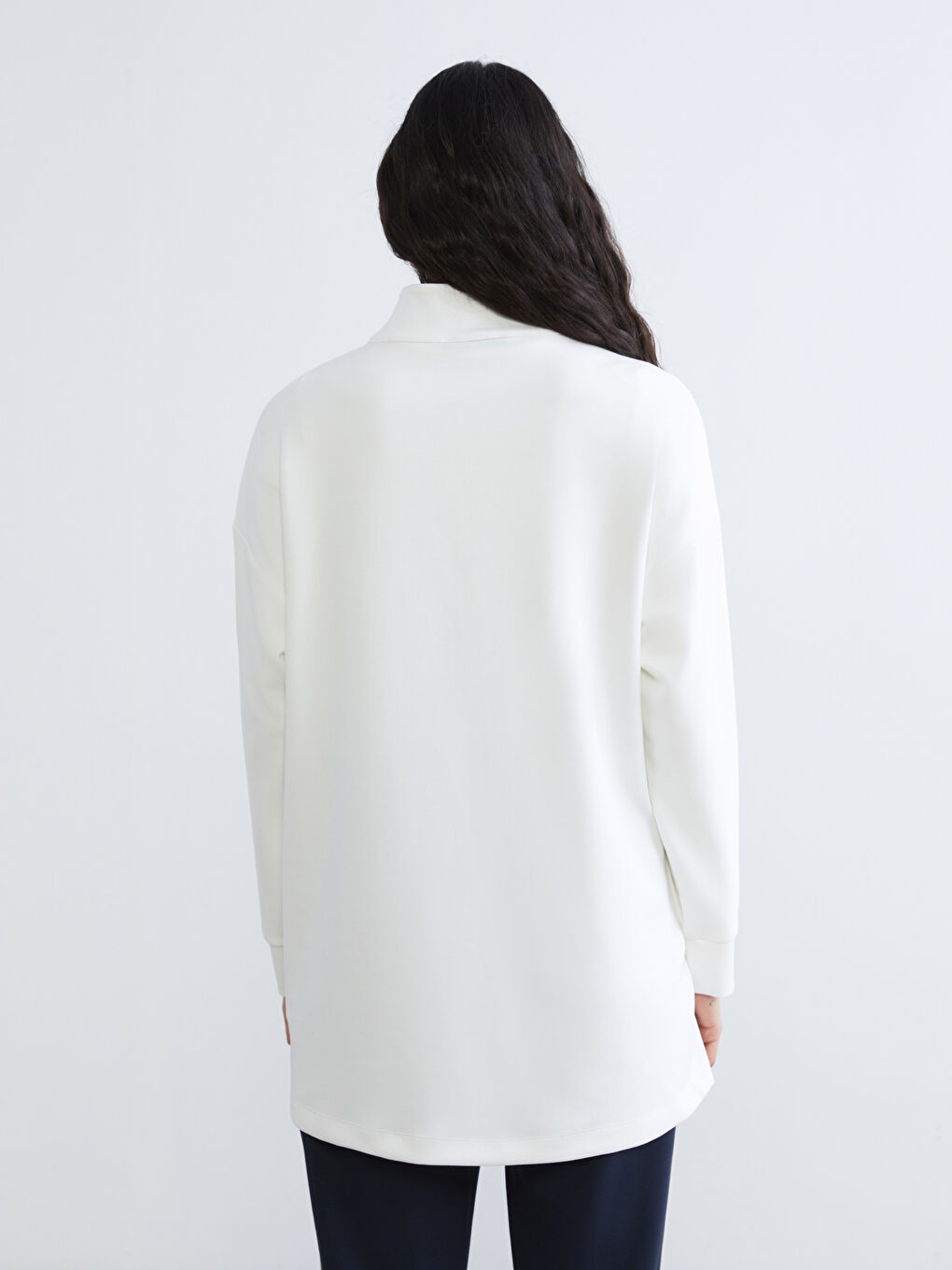 Ekru Dik Yaka Kadın Sweatshirt Tunik-3