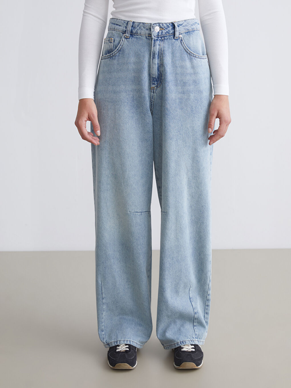 Baggy Fit Women's Jeans-1