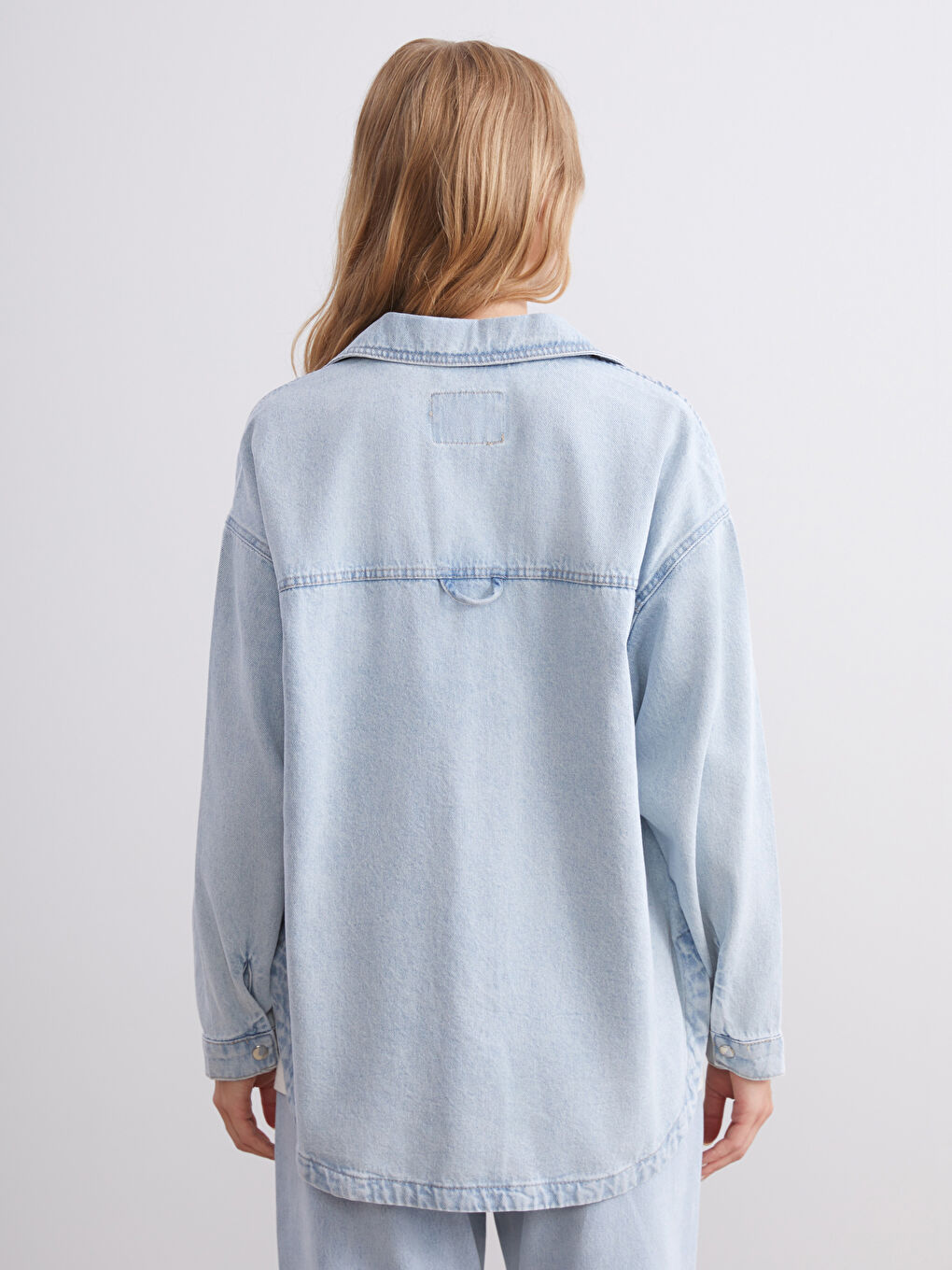 Стандартный крой Женская джинсовая рубашка-3