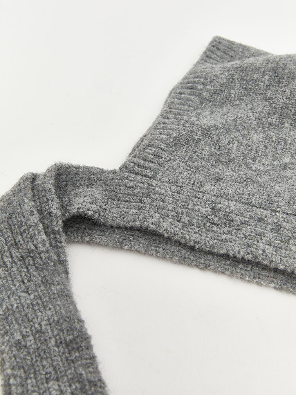 Базовая Женская Трикотажная Шапка-2