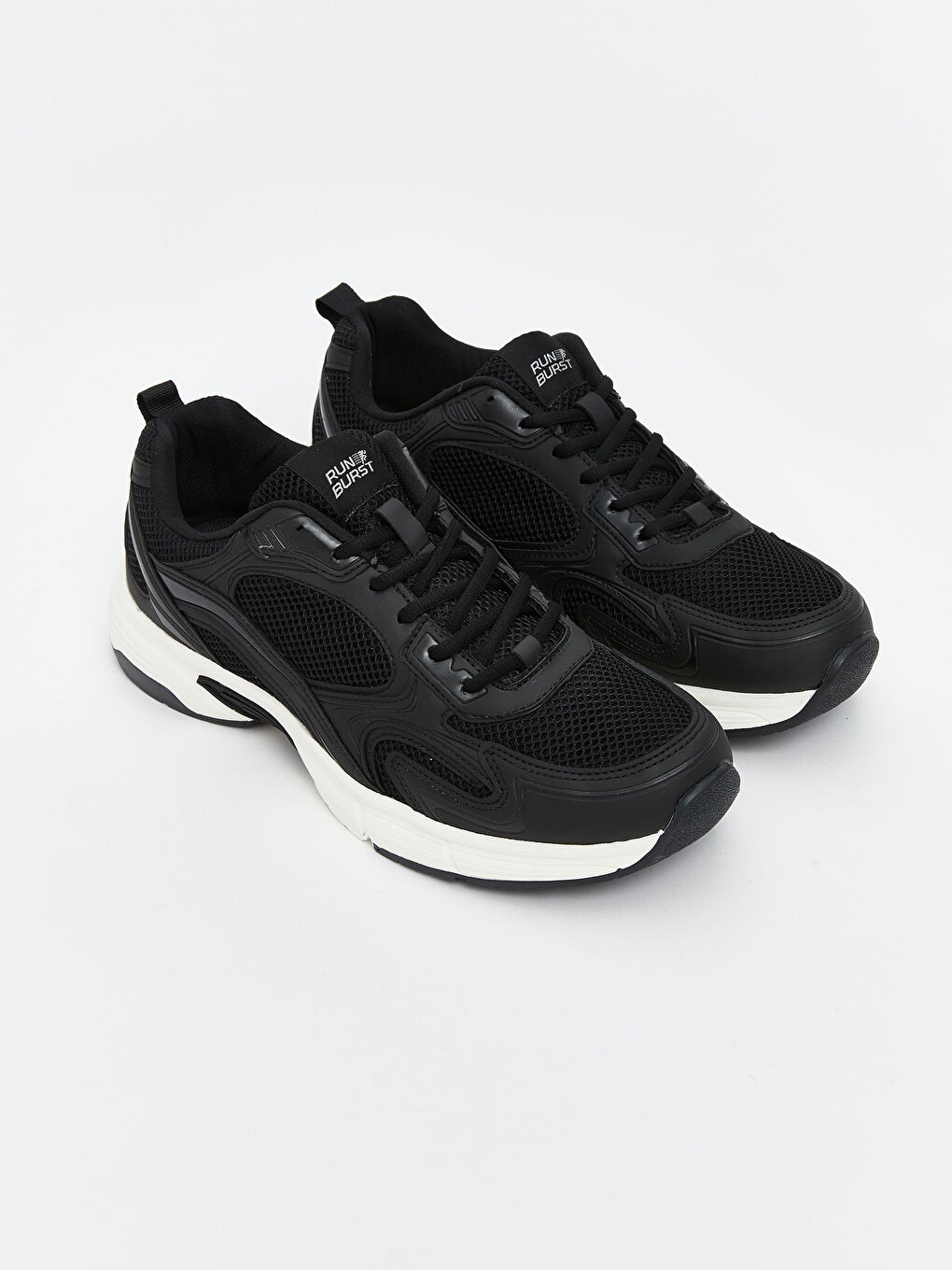 Siyah Bağcıklı Erkek Spor Ayakkabı