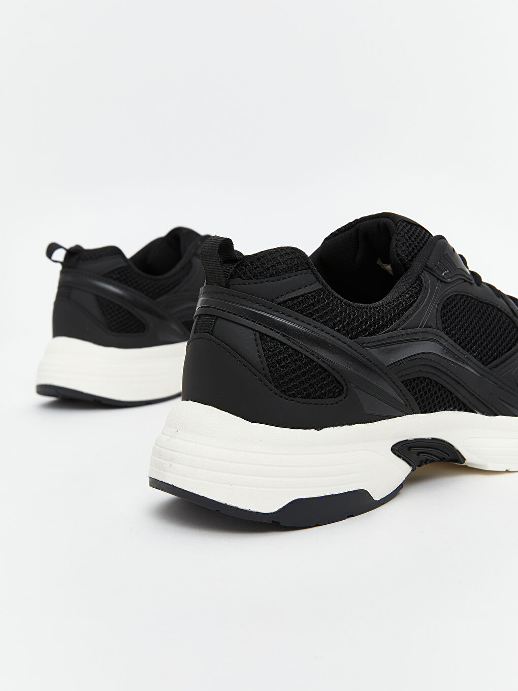 Siyah Bağcıklı Erkek Spor Ayakkabı-4