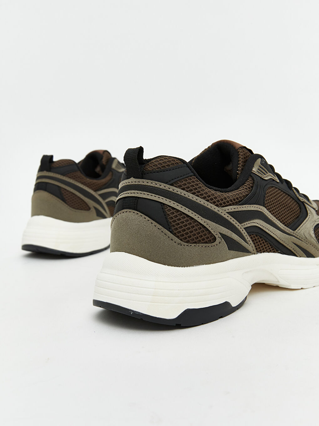 Kahverengi Bağcıklı Erkek Spor Ayakkabı-4