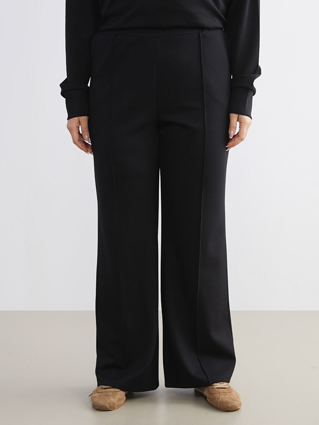 Women's Sweatpants with Elastic Waist-6