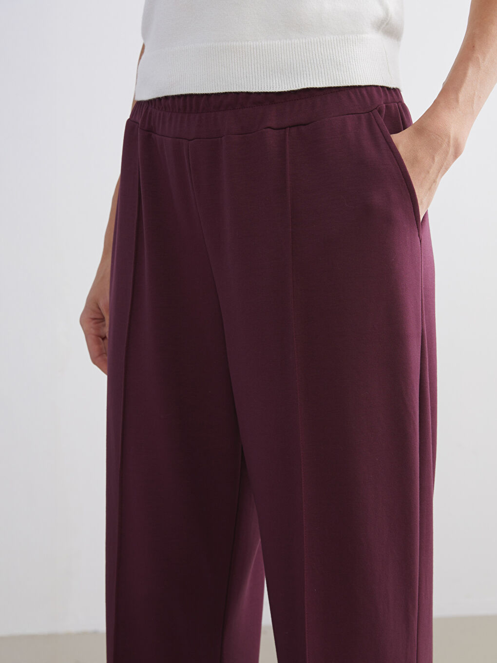 Women's Sweatpants with Elastic Waist-2